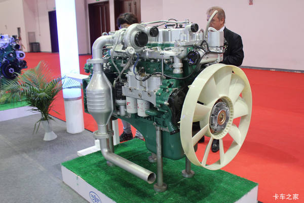 锡柴CA6SL2-31NE3 310马力 8.6L 国三 柴油发动机