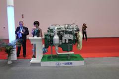 锡柴CA6SL1-24E4N 240马力 7.7L 国四 天然气发动机