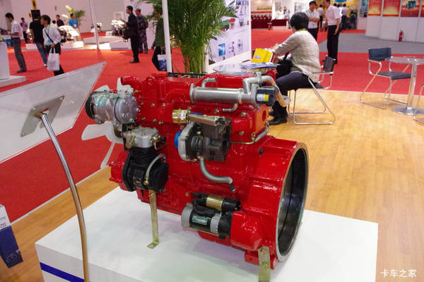 全柴4F1-125C40 125马力 3.86L 国四 柴油发动机