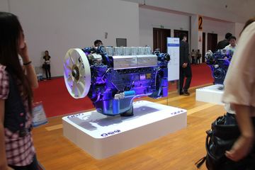 潍柴WP10.310E43 310马力 10L 国四 柴油发动机