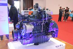 潍柴WP7NG260E40 260马力 7.5L 国四 天然气发动机