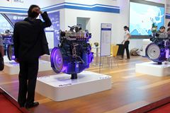 潍柴WP5NG165E40 165马力 4.76L 国四 天然气发动机