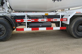 北奔重卡&nbsp;混凝土搅拌车底盘                                                图片