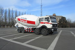 北奔重卡 280马力 8X4 混凝土搅拌车(ND5310GSN)