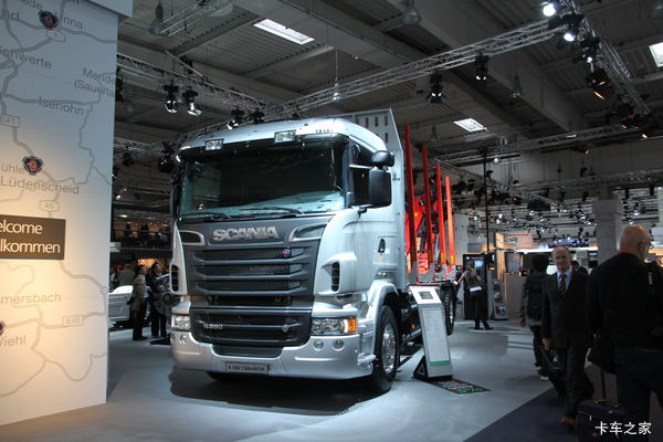 斯堪尼亚 R系列重卡 560马力 6X4木材运输车(型号R560 CB6x4HSA)