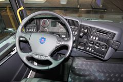 斯堪尼亚 P系列重卡 320马力 6X2 牵引车(型号P320 DB6X2*4MNB 城市垃圾车)