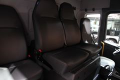斯堪尼亚 P系列重卡 320马力 6X2 牵引车(型号P320 DB6X2*4MNB 城市垃圾车)