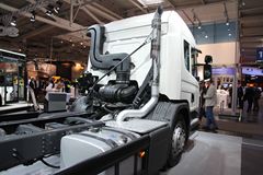 斯堪尼亚 P系列重卡 320马力 6X2 牵引车(型号P320 DB6X2*4MNB 城市垃圾车)
