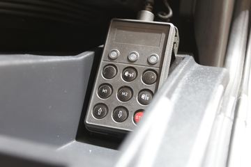 ��ά�� EuroCargoϵ�� 299���� 4X2 �ػ���ͼƬ