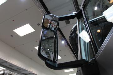 ��ά�� EuroCargoϵ�� 299���� 4X2 �ػ���ͼƬ