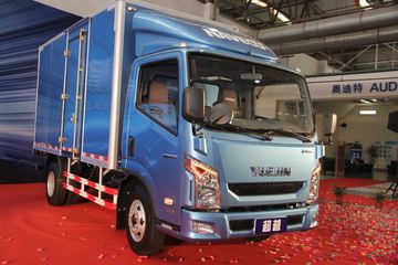 跃进 超越-33 150马力 3360轴距单排厢式轻卡