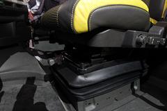 沃尔沃 FH16重卡 750马力 8X4 牵引车