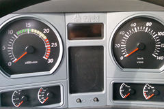 中国重汽 HOKA H7重卡 375马力 6X4 牵引车(ZZ4253S3241C) 中国重汽 HOKA H7重卡 375马力 6X4 牵引车(ZZ4253S3241C)