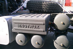 中国重汽 HOKA H7重卡 375马力 6X4 牵引车(ZZ4253S3241C) 中国重汽 HOKA H7重卡 375马力 6X4 牵引车(ZZ4253S3241C)