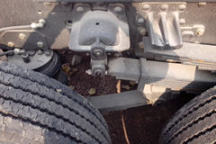 青岛解放 新悍威(J5M)重卡 310马力 6X2 牵引车(后桥悬浮)(CA4226P1K2T2EA80)