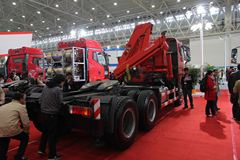 一汽解放 J6P 350马力 6X4 随车吊 一汽解放 J6P 350马力 6X4 随车吊