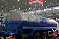 一汽解放 J6M 260马力 6X4 洒水车(龙帝牌)(CSL5250GPSC4)
