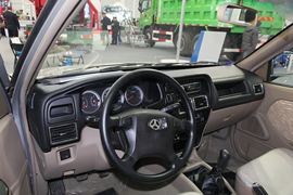 陆铃 皮卡驾驶室                                               图片