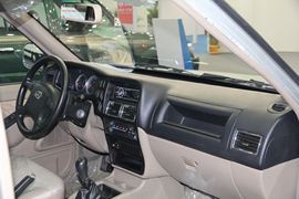 陆铃 皮卡驾驶室                                               图片