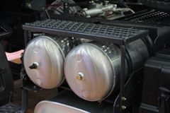 东风柳汽 乘龙康明斯M7C重卡 380马力 6X4 牵引车(LZ4257QDC)