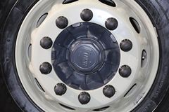 联合卡车U340 340马力 6X4 牵引车(SQR4250D6ZT4-2)