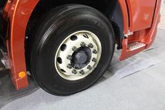 联合卡车U340 340马力 6X4 牵引车(SQR4250D6ZT4-2)