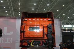 联合卡车U420 420马力 6X4 牵引车(SQR4250D6ZT4)