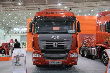 联合卡车U420 420马力 6X4 牵引车(SQR4250D6ZT4)
