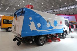 凯普特K6-N(原N300)&nbsp;扫路车外观图片