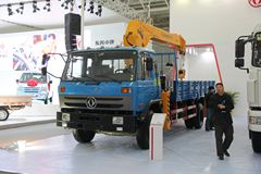 东风 145系列 180马力 4X2 随车吊