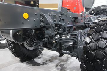 ��ά�� EuroCargoϵ�� 299���� 4X4 �ػ���(ML150E28W5)ͼƬ