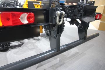 ��ά�� EuroCargoϵ�� 299���� 4X4 �ػ���(ML150E28W5)ͼƬ