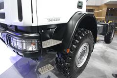 依维柯 EuroCargo系列 299马力 4X4 载货车(ML150E28W5)