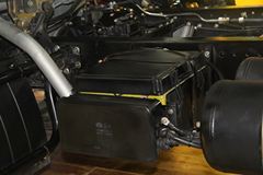 一汽解放 J6L中卡 140马力 4X2 6.8米载货车底盘(新道依茨) 一汽解放 J6L中卡 140马力 4X2 6.8米载货车底盘(新道依茨)