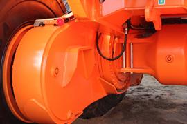 铰接式卡车&nbsp;铰接式卡车底盘                                                图片