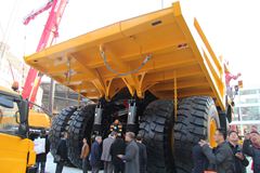 三一 SET230电驱动 矿山车