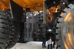 三一 SET230电驱动 矿山车