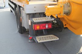 K系列&nbsp;泵车底盘                                                图片