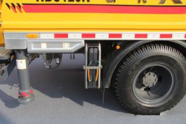 K系列&nbsp;泵车底盘                                                图片