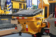 徐工 新一代K系列 车载式混凝土泵车(东风天锦底盘)