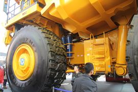 矿山车&nbsp;矿山车底盘                                                图片