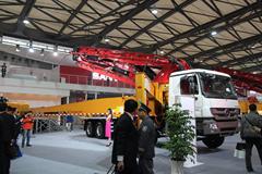 三一 56米混凝土泵车(奔驰底盘)