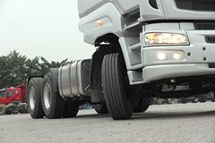 东风柳汽 乘龙康明斯M7C重卡 380马力 6X4 牵引车(豪华版)