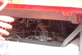 龙卡&nbsp;牵引车底盘                                                图片