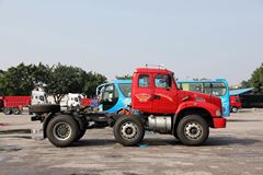 东风柳汽 龙卡 290马力 6X2 长头牵引车(LZ4231JCQ)