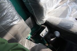 龙卡开山王&nbsp;自卸车驾驶室                                               图片