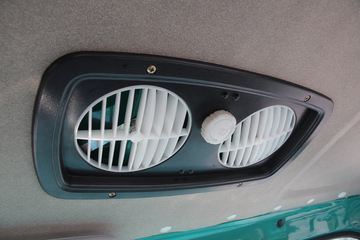 �������� ������ɽ���п� 180���� 4X2 4.2����ж��ͼƬ