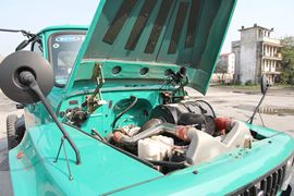 龙卡开山王&nbsp;自卸车底盘                                                图片