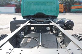 龙卡开山王&nbsp;自卸车底盘                                                图片