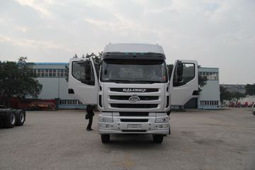 东风柳汽 乘龙康明斯M7C重卡 400马力 6X4 牵引车